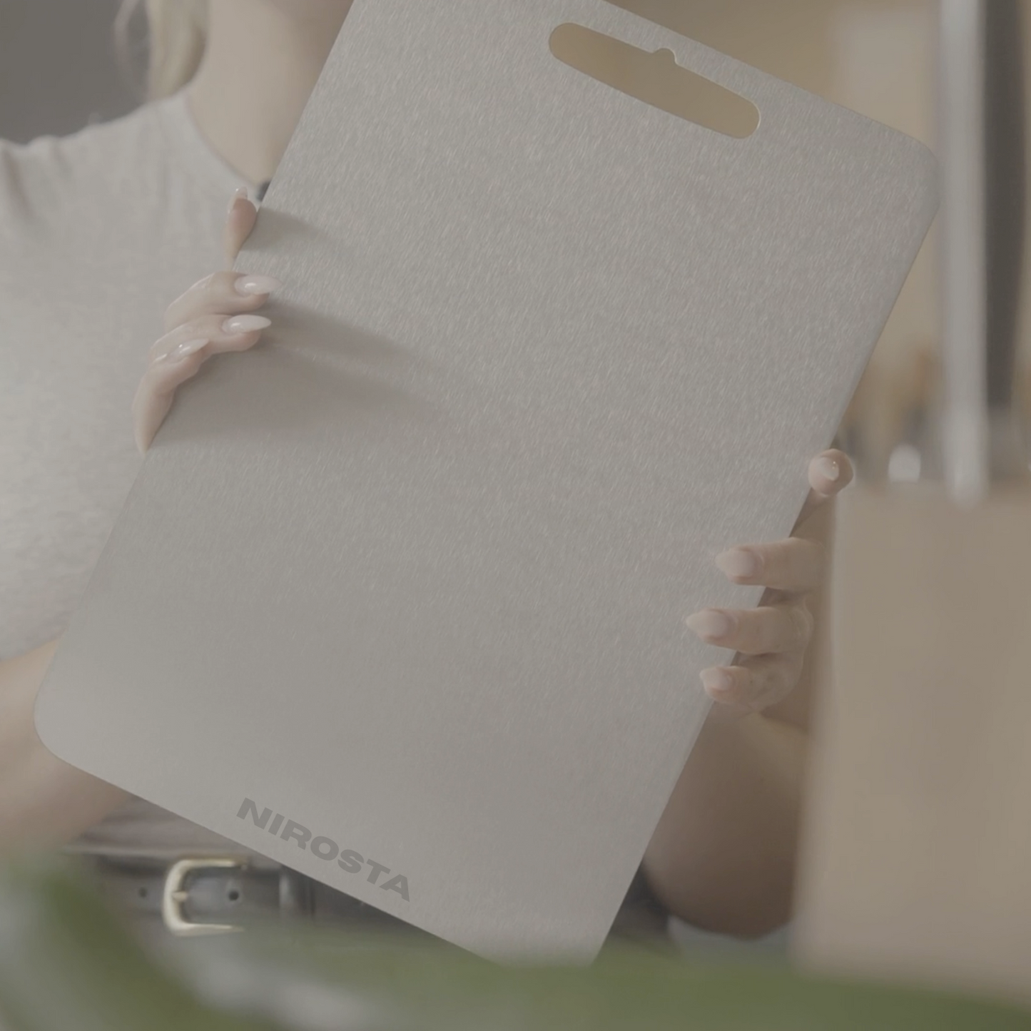 Planche à découper Nirosta™ 100% Titane